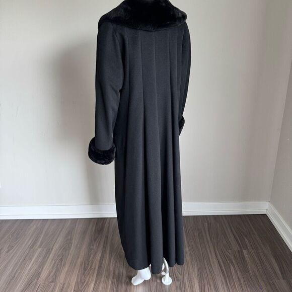 Vintage Women’s Black Sheared Fur Trim Cashmere Wool Long Jacket Black - Picture 5 of 10